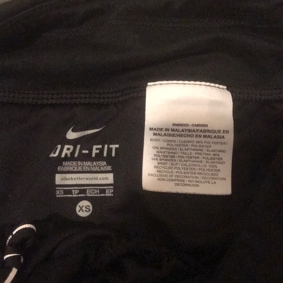 Nike Dri Fit Shorts - Picture 2 of 2